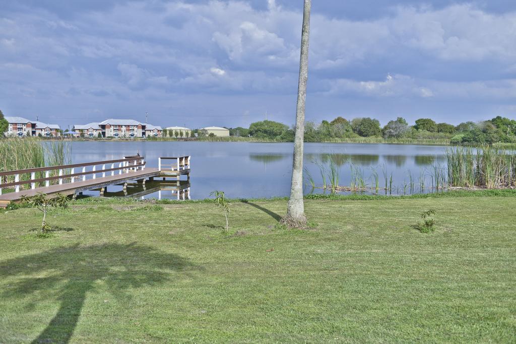 Lake Ida Beach Resort Winter Haven Esterno foto
